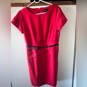 Red short sleeve dress size 12